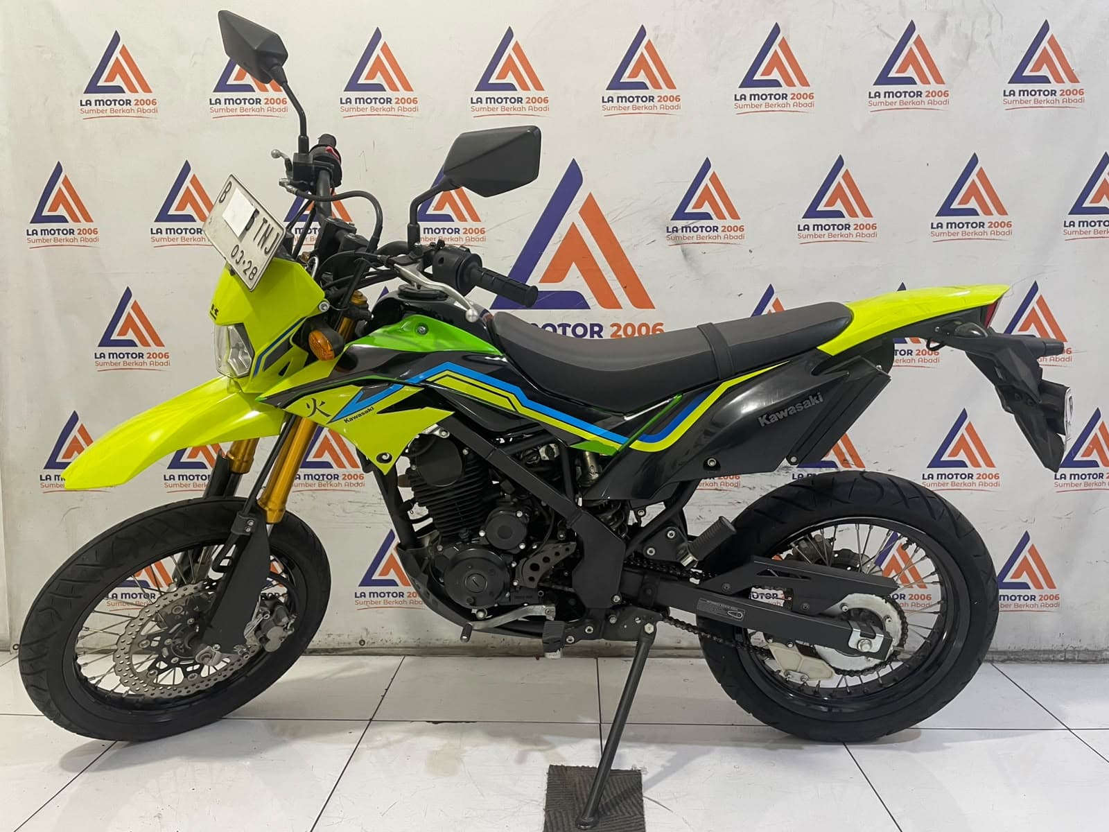 Kawasaki D'Tracker 150 SE 2022